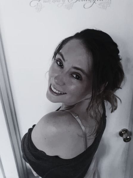 Samantha Abbott, author of paranormal and dark romance
